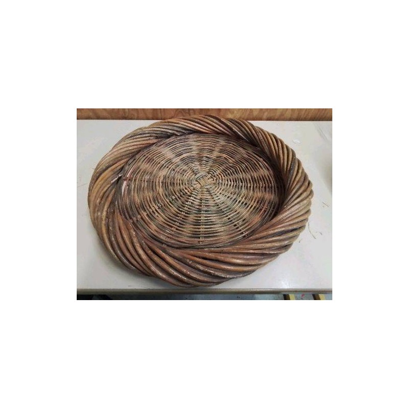 CORBEILLE RONDE EN PAILLE 
