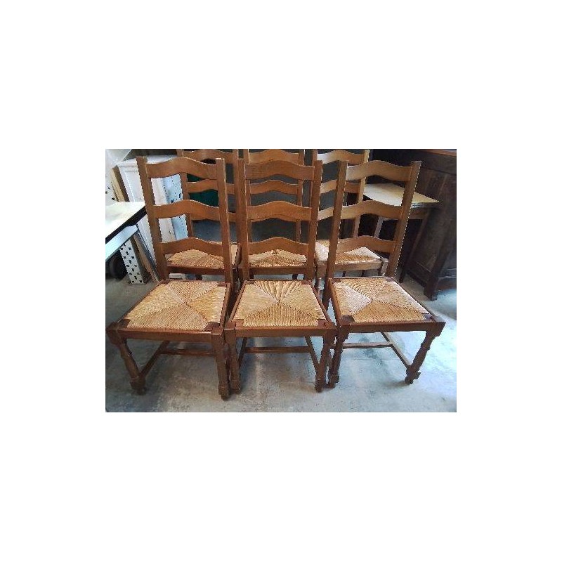 CHAISE RUSTIQUE EN BOIS