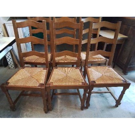 CHAISE RUSTIQUE EN BOIS