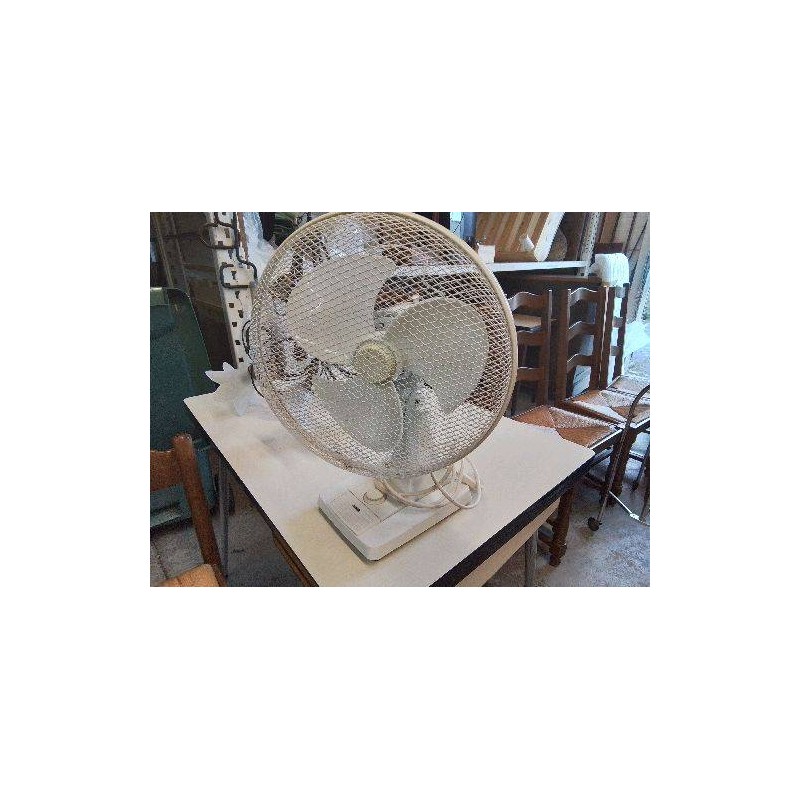 VENTILATEUR BLANC