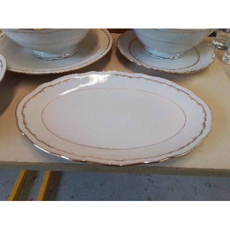PLAT DE PRESENTATION EN PORCELAINE 