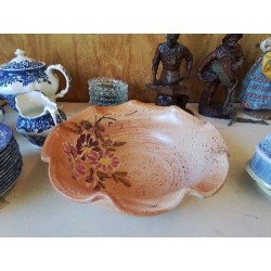 SALADIER MOTIF FLORAL TERRE CUITE FAIT MAIN 