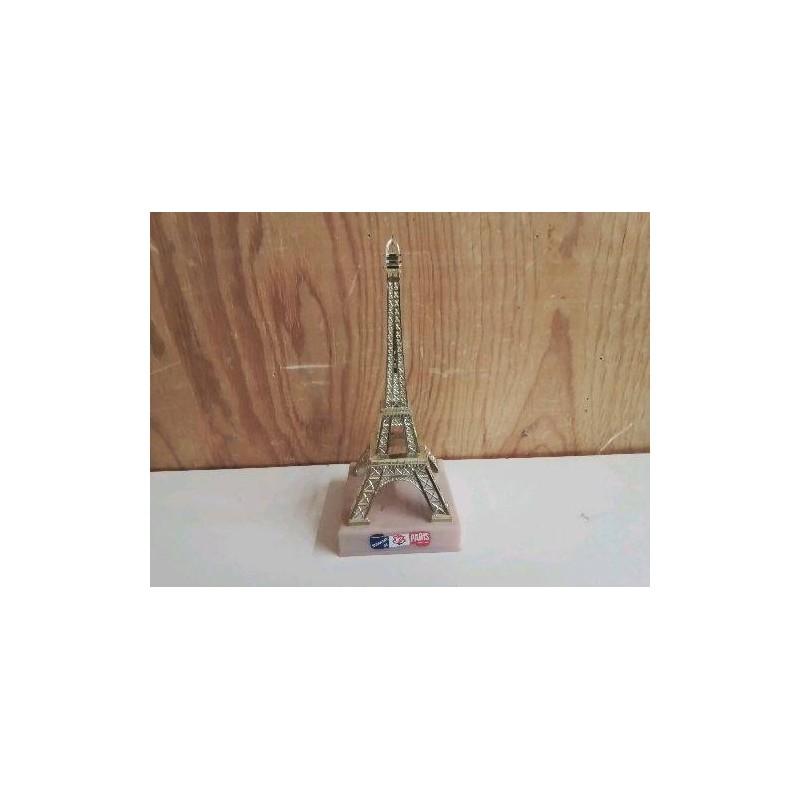 TOUR EIFFEL 