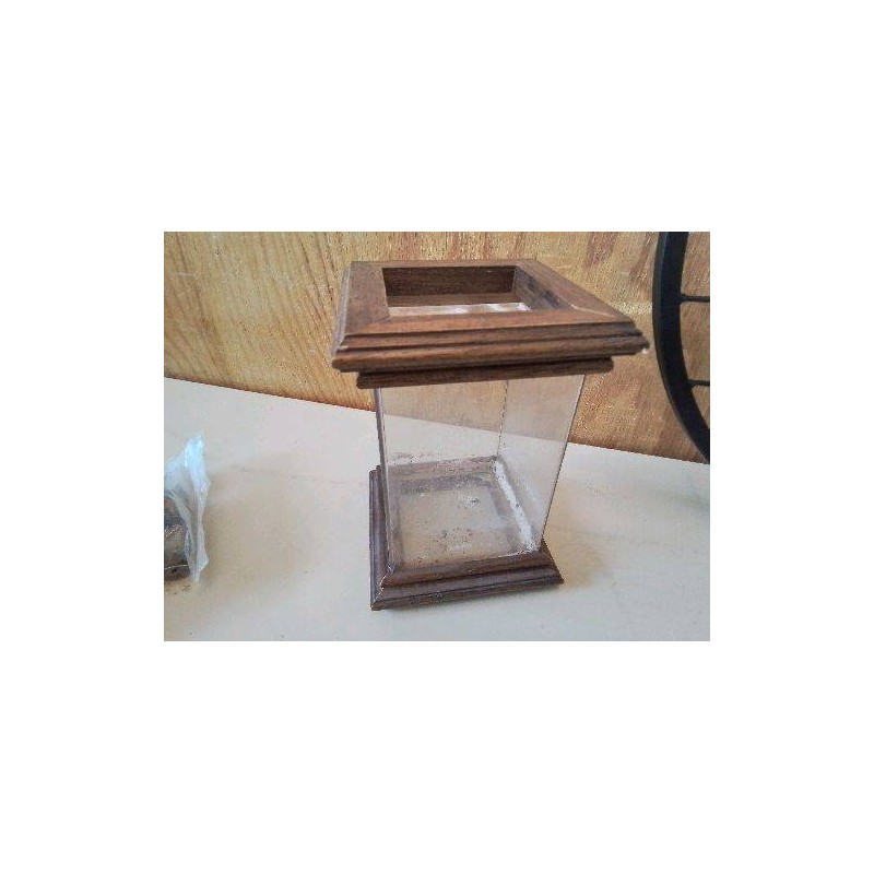 VIVARIUM 
