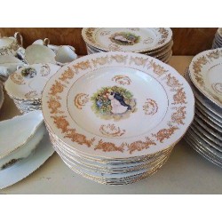 LOT DE 6 ASSIETTES CREUSES MOTIF RENOIR BORDURES DORÉ 