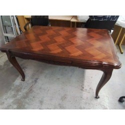 TABLE DE SALLE A MANGER STYLE LOUIS XV