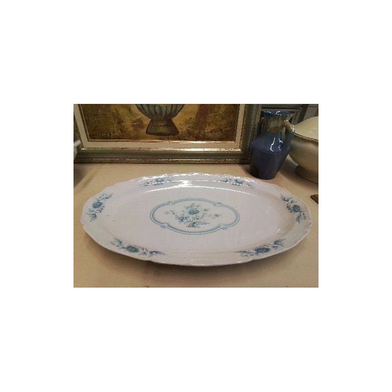 PLAT OVALE EN PORCELAINE MOTIF FLORAL BLEU 