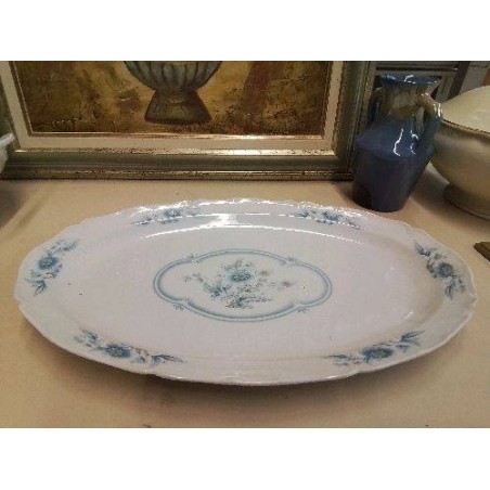 PLAT OVALE EN PORCELAINE MOTIF FLORAL BLEU 