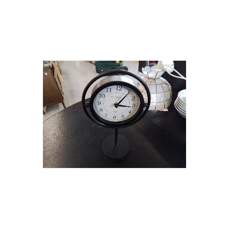 PETITE HORLOGE STYLE INDUSTRIEL 