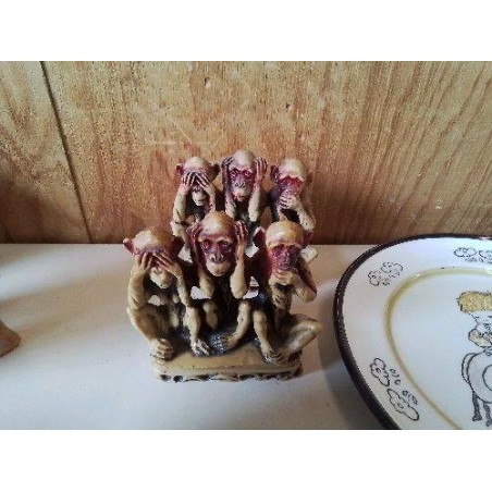 DECORATION SINGE EN RESINE 