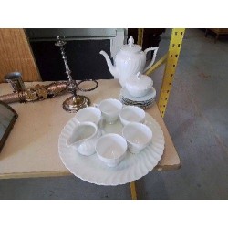 SERVICE À CAFÉ BLANC PORCELAINE FINE 