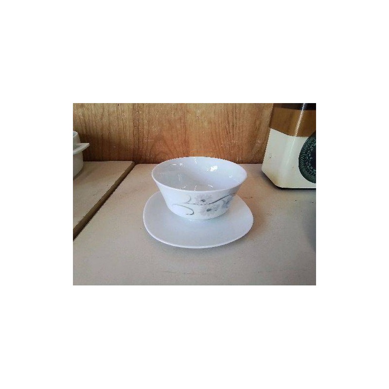 SAUCIÈRE BLANCHE MOTIF FLORAL PORCELAINE 