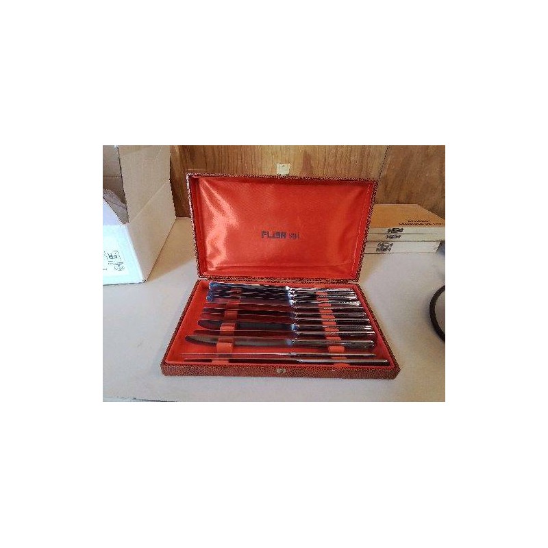 COFFRET COUTEAUX 