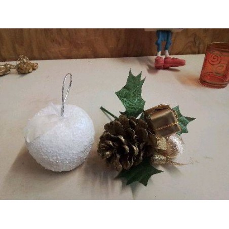 PETITE DECORATION DE SAPIN 