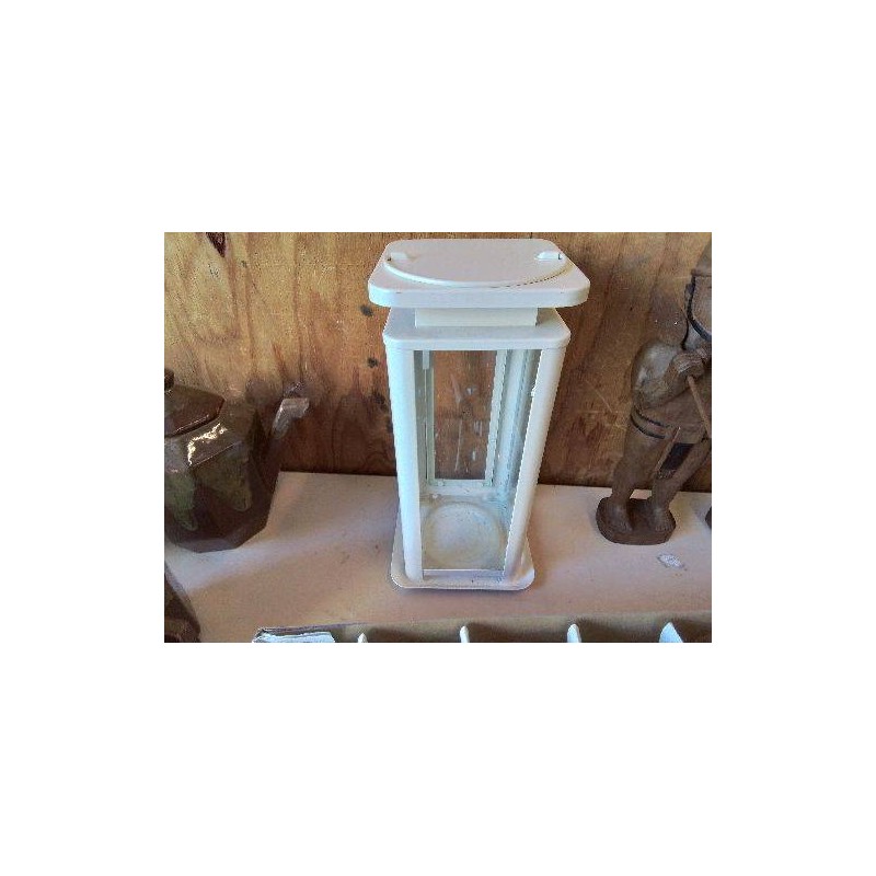 LANTERNE BLANCHE 