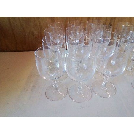 VERRE À EAU EN  CRISTAL 