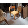 CHAISE MINIMALISTE EN HETRE