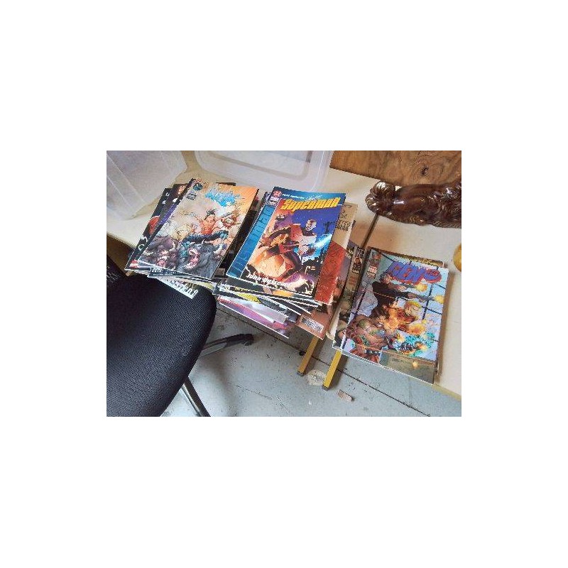 COMICS