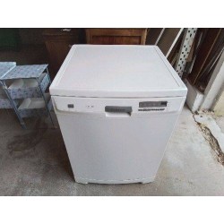 LAVE VAISSELLE ELECTROLUX 