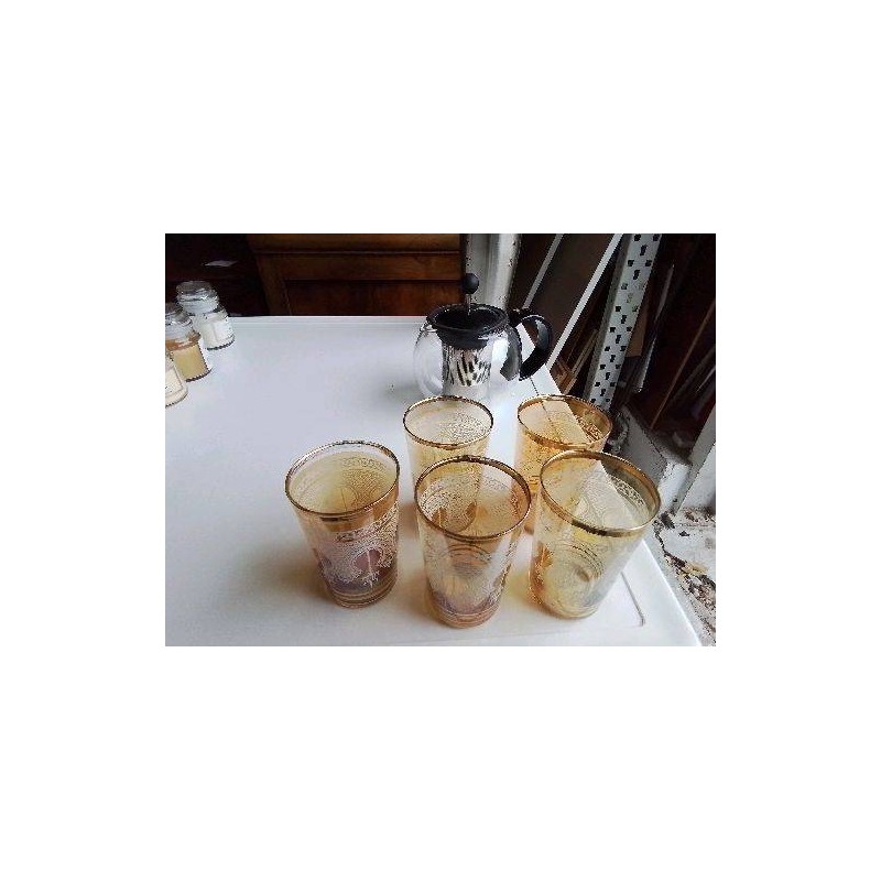LOT DE 5 VERRES 