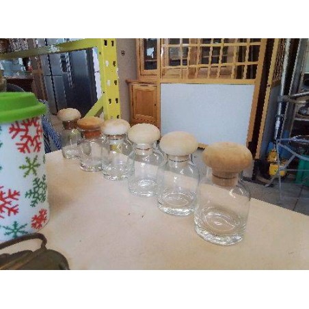 FIOLE EN VERRE