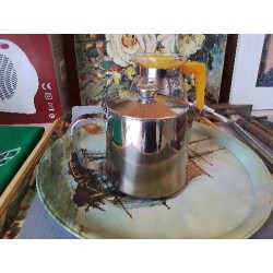 CAFETIÈRE 
