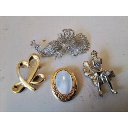 BROCHE FANTAISIE 