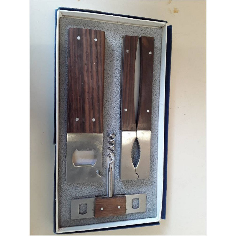 ENSEMBLE DE SERVICE DE BAR L\'ETANG REMY