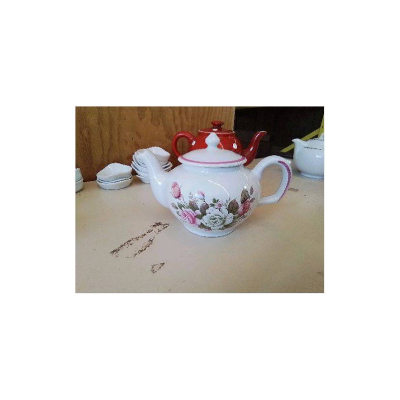 THEIERE A MOTIF FLORAL