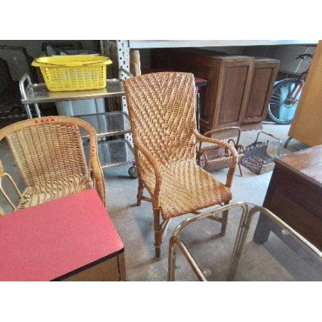 FAUTEUIL EN ROTIN