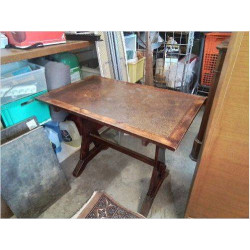 PETITE TABLE 