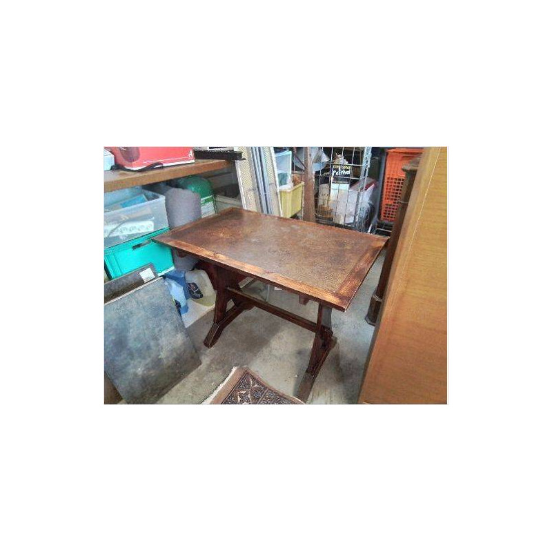 PETITE TABLE 