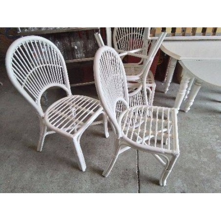 CHAISE EN ROTIN RELOUKER BLANC 