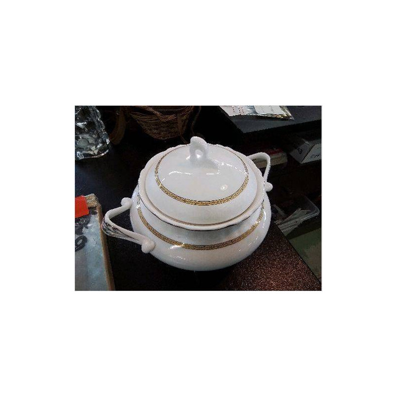 SOUPIÈRE EN PORCELAINE 