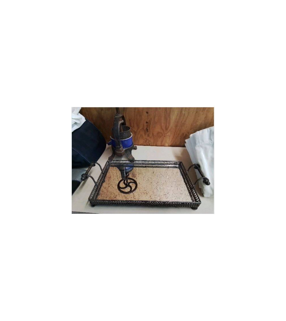 PLATEAU AVEC MIROIR 