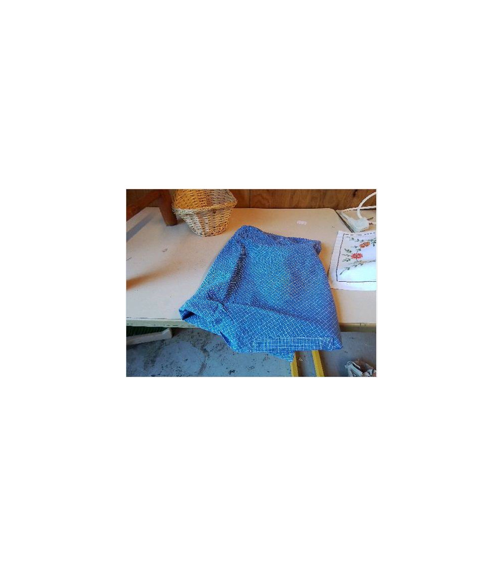 TABLIER BLEU 