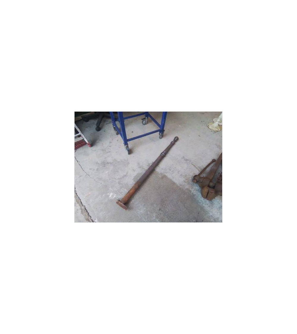 POTEAU DE RAMPE EN FONTE