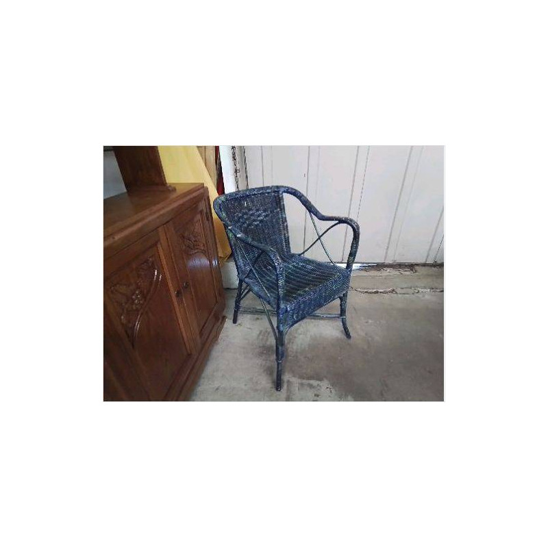 FAUTEUIL EN ROTTIN BLEU