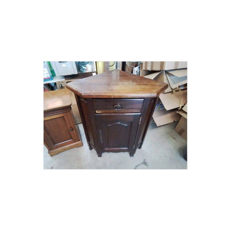 MEUBLE EN COIN 