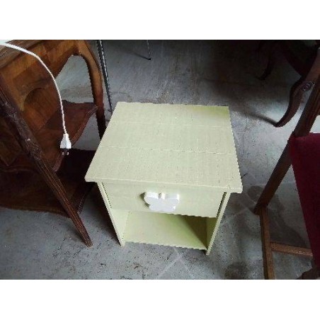 PETITE TABLE VERTE DE CHVET PAPILLON 