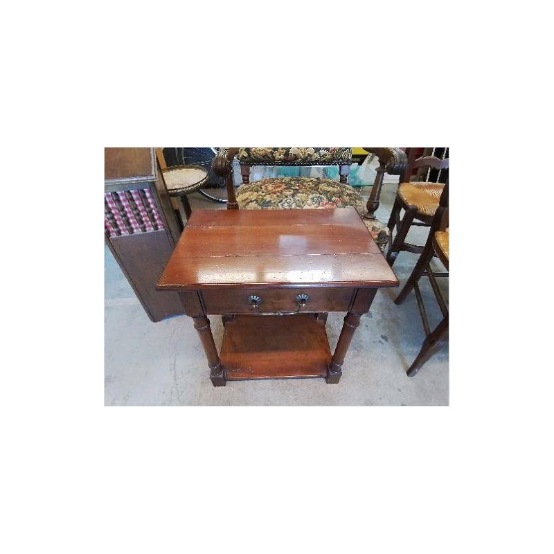 TABLE DE CHEVET 