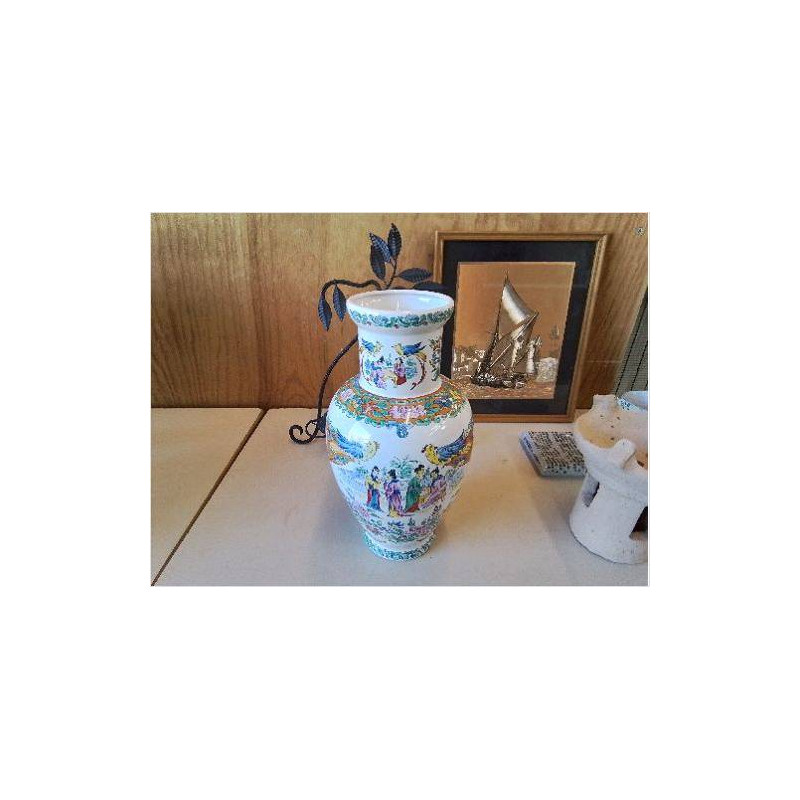 VASE ASIATIQUE 