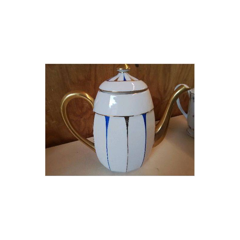 CAFETIÈRE 