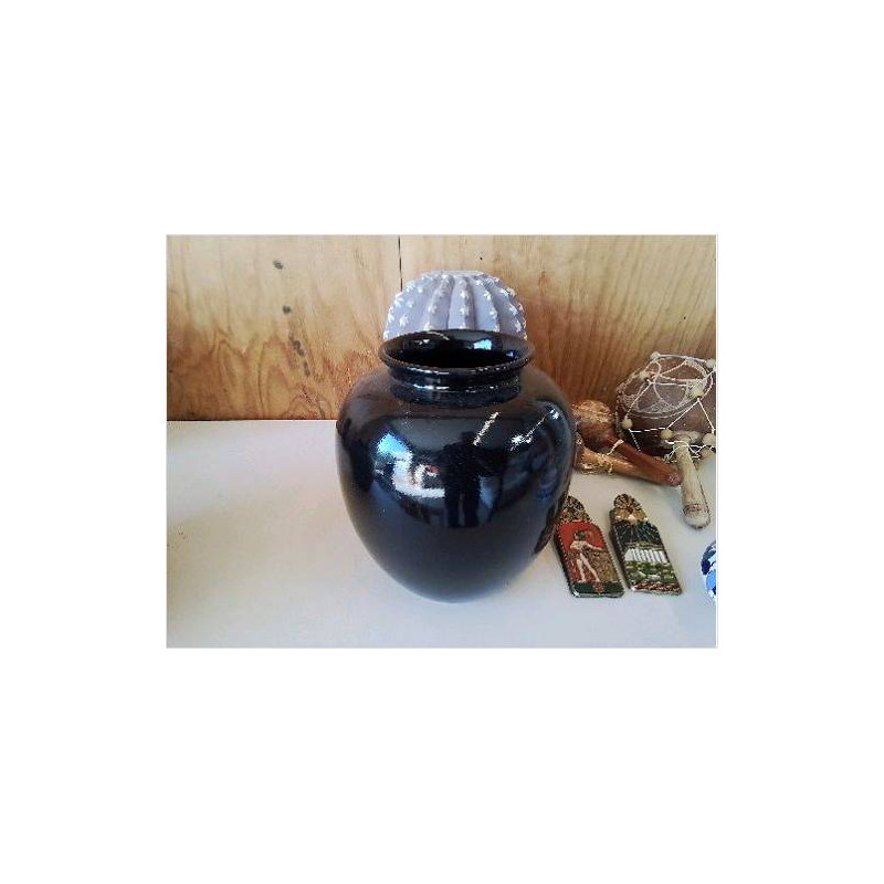 VASE NOIR 