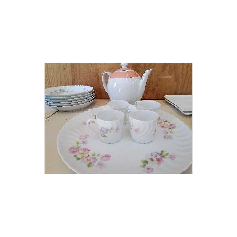 LOT DE 4TASSES THARAUD LIMOGES