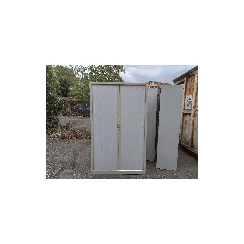 ARMOIRE METALIQUE A RIDEAUX
