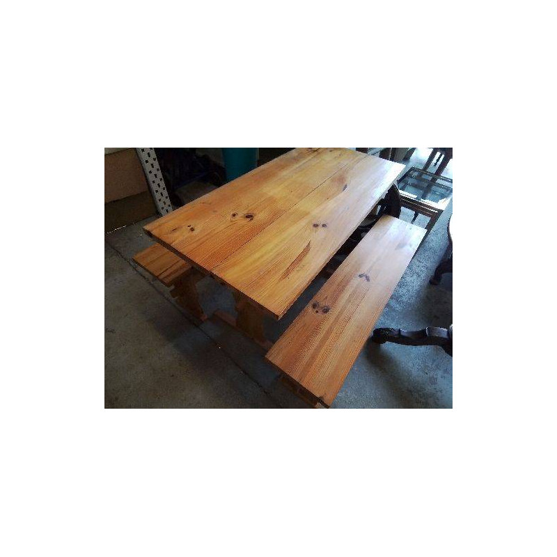 TABLE EN PIN AVEC 2 BANC