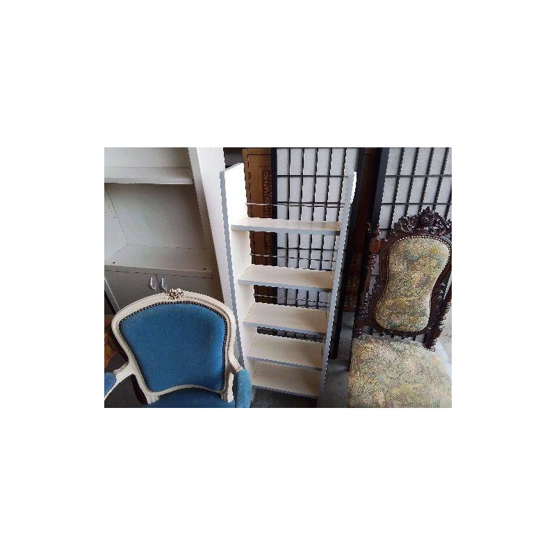 ETAGERE A CD