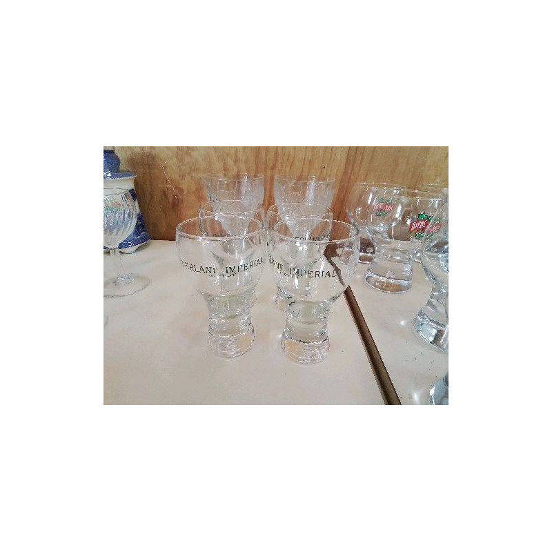 LOT DE 4 VERRE 