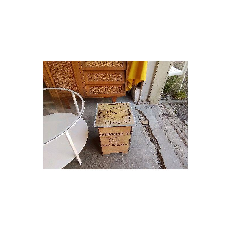 TABOURET 